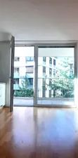 GRÜNRUHELAGE MIT GROSSEM BALKON UND PERFEKTER ANBINDUNG - Photo 1