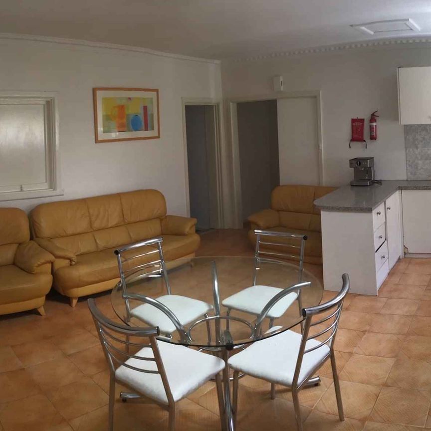 Room 2 (Non Ensuite) - Photo 1