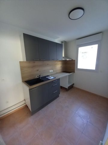 Location Appartement 2 pièces 51m² - Photo 4