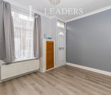 2 bedroom house to rent - Photo 1