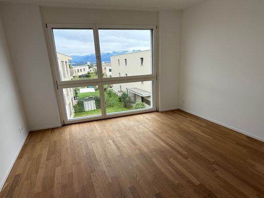 Exclusive 3.5-room apartment in the attic in the owner's standard - Photo 1