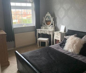 3 bedroom semi-detached house to rent - Photo 5