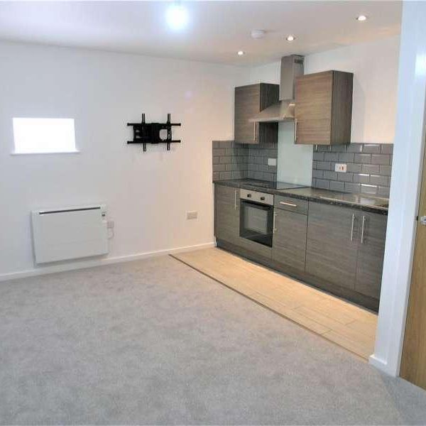 High Street, Kingswinford, DY6 - Photo 1