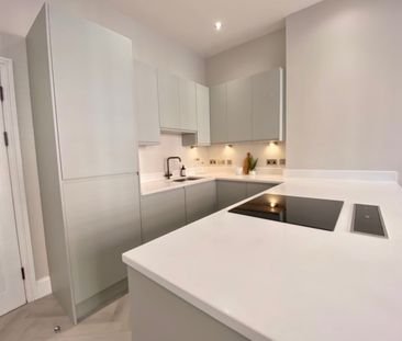 1 Bed Flat, Regent Street, NG1 - Photo 1