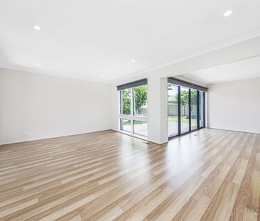 Four Bedroom Family Home - Photo 4