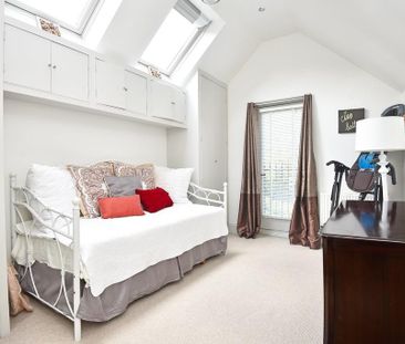 3 bedroom semi-detached house to rent - Photo 3
