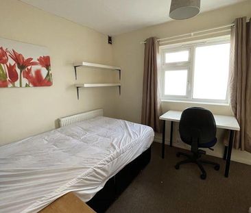 2 bedroom house share to rent - Photo 4
