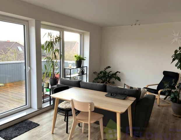 Attraktive und gemütliche 2-Zimmer-Oberwohnung mit Dachterrasse in Leer-Loga! - Foto 1