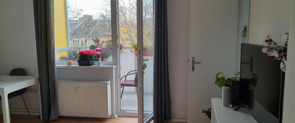 Ich untervermiete 1 ZIMMER WOHNUNG! Dez-Jan/2 Mon/ S1 Friedenau - Foto 1