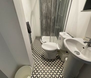 Ebor Terrace (Room 5) - Photo 5