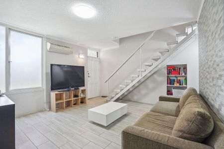 Peaceful Retreat Close to Everything You Need!! - Photo 2