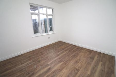 4 bedroom house to rent - Photo 4