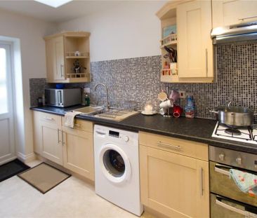 2 bedroom apartment to rent - Photo 6