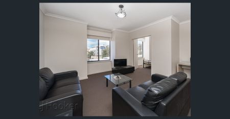 Ideal Location and Priced to Please... - Photo 2