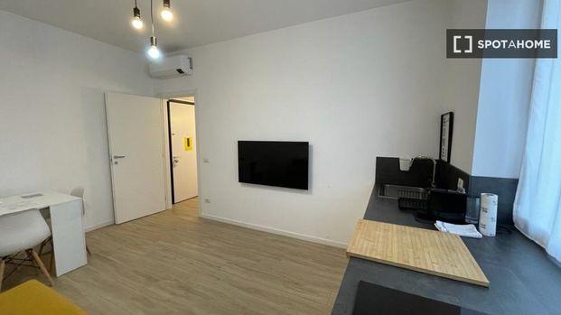 milan, Lombardy 20139 - Photo 1