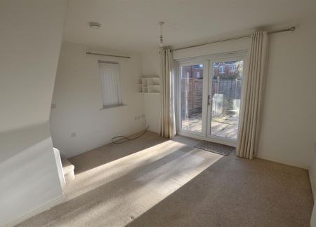 Cadet Close, New Stoke Village, Coventry - Photo 3