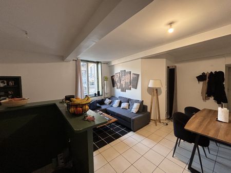 APPARTEMENT T3 A LOUER - FONTAINES ST MARTIN - 56.09 m2 - 803 € charges comprises par mois - Photo 2