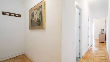3-bedroom apartment for rent in Argüelles, bills included - Foto 3