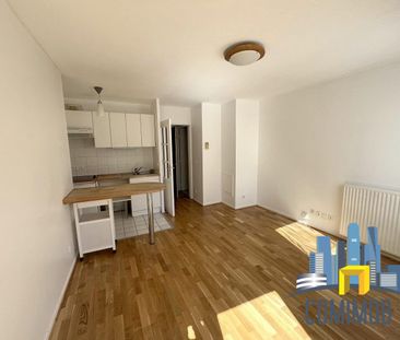 Studio à louer, 1 pièce - Courbevoie 92400 - Photo 2