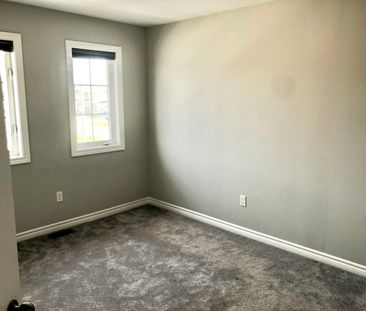 4 Tegan Crt, Odessa, ON K0H 2H0 - Photo 3