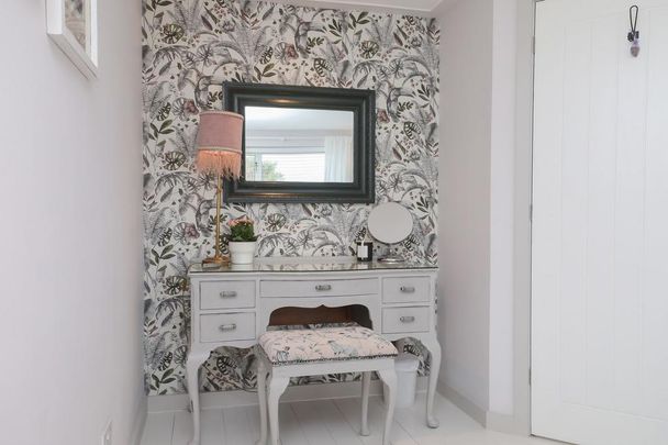 2 bedroom semi-detached house to rent - Photo 1