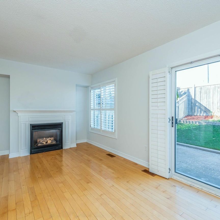 For Lease - 130 Royal Appian Crescent, Vaughan, Ontario - Photo 1