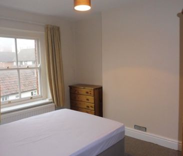 Blenheim Road, Minehead - Photo 2