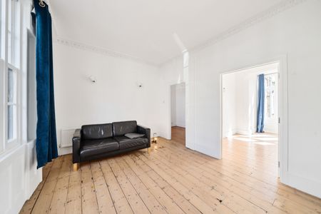 Southwell Road, London, SE5 - Photo 2