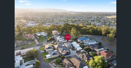 Low-maintenance, high quality! - Photo 4