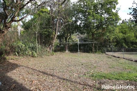 Charming Character Home in Prime Indooroopilly Location - Photo 5