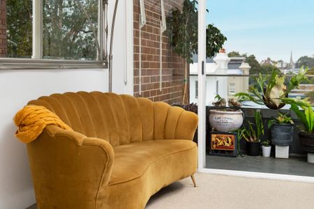 Enter Via Piper Lane - Light, Lifestyle & Location in Annandale - Photo 2