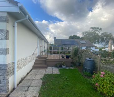 Ballard Close, Lytchett Matravers, Poole, Dorset, BH16 - Photo 1