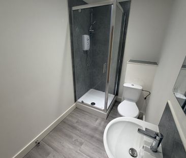 Gold Street - Photo 2