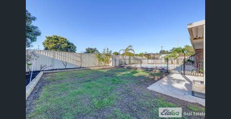 4 Jubilee Drive, Waikiki, WA 6169 - Photo 2