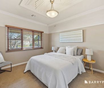 Charming Weatherboard Living with Timeless Character. - Photo 5