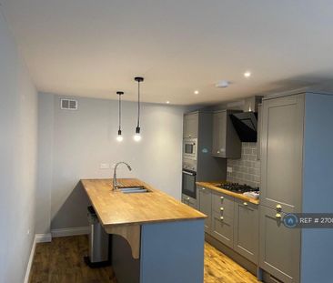 2 bedroom terraced house to rent - Photo 6