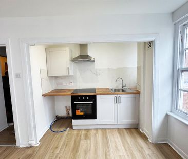 Studio to rent - Photo 6