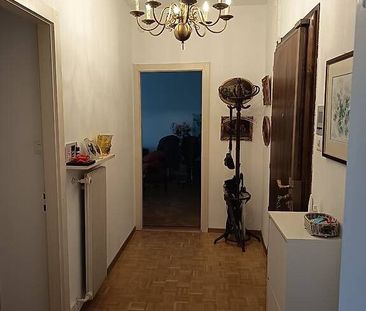 XI. Bel appartement de 3 pièces avec balcon et à côté du lac à Genève - Foto 4