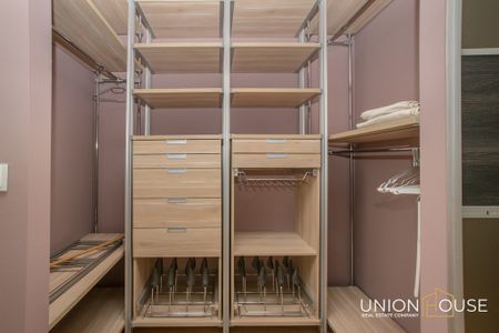 Kraków, Kraków-Śródmieście, Marszałka Józefa Piłsudskiego - Photo 3