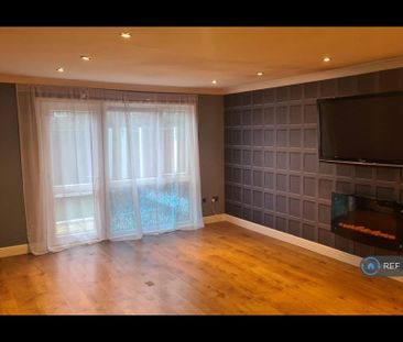 4 bedroom terraced house to rent - Photo 1