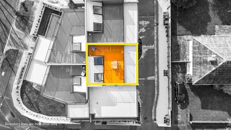 Riverside Retreat: 3BR Townhouse with views - Photo 4