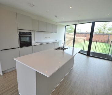 Brown Street, Altrincham - Photo 3