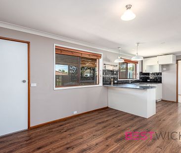Updated 3 bedroom home close to CBD - Photo 6