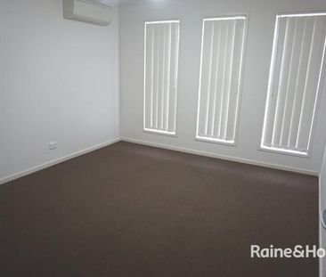 4 BEDROOM HOME RURAL VIEW - Photo 4