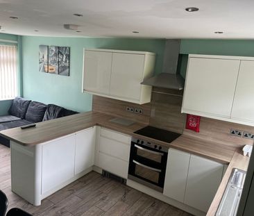 Room in a Shared House, Leabon Grove, B17 - Photo 4