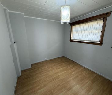 2 bedroom semi-detached house to rent - Photo 2