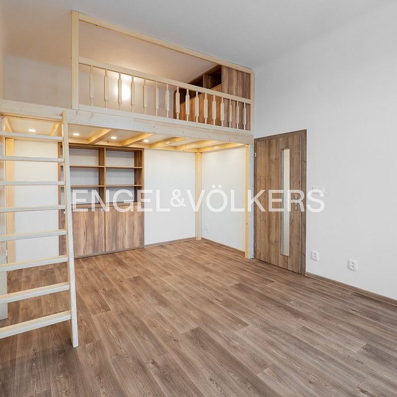 Pronájem bytu 2+1 59 m² - Photo 1