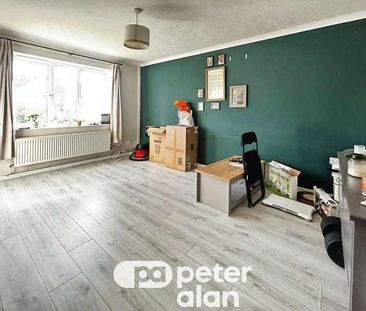 Heol Llinos, CF14 - Photo 3