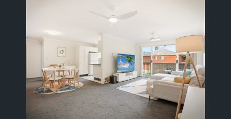 Spacious double brick apartment offering style, comfort, and easycare living - Photo 2