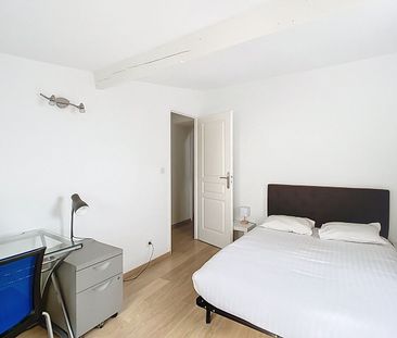 House - Photo 2